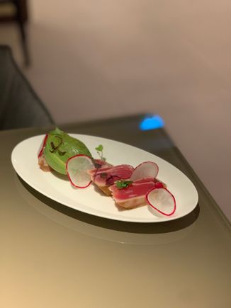 Tuna avocado. Could have been sliced better without the tough sinewy bit right in the middle. 