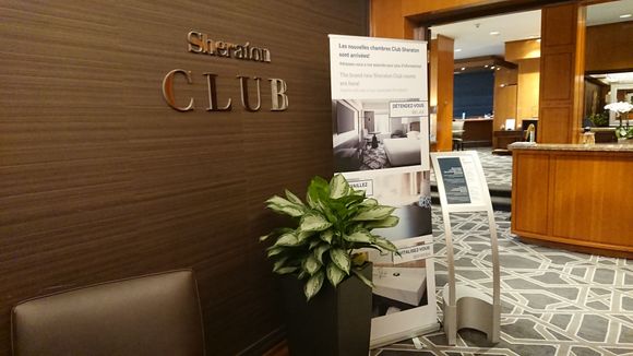 Clublounge entrance with pictures of the new refurbished Clubrooms.