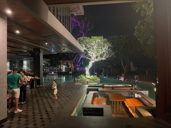 Restaurant/ bar in front of the beach 