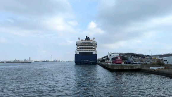 Cruise ship terminal