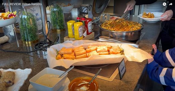Shrimp spring rolls, Penne pasta