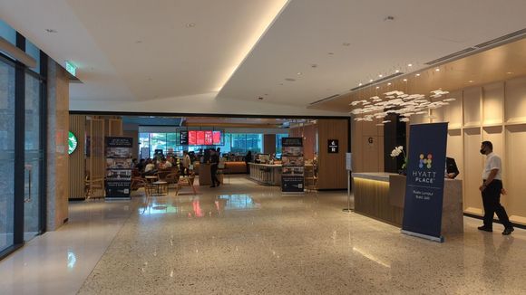 Hotel Entrance Ground Floor & Starbucks Reserve