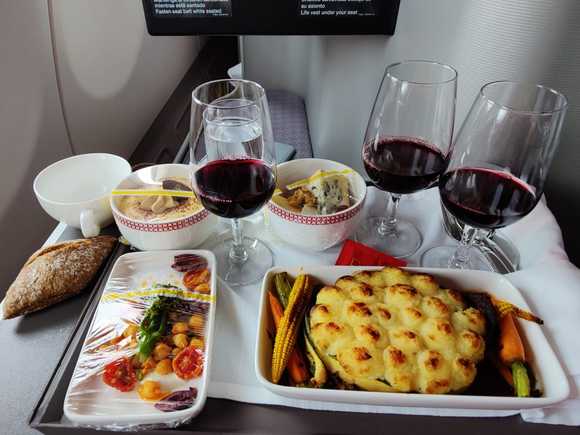 MAD > SDQ in J.    First meal.   Salad starter, then Beef which was like a shepherd's pie.    She gave me a tasting glass of each of the reds which were all delicious.    