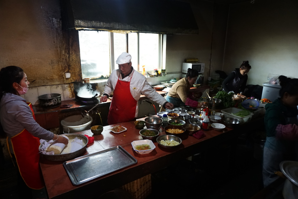 Kitchen in Nagarze