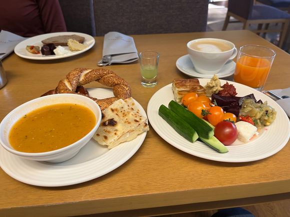 Breakfast Selections 