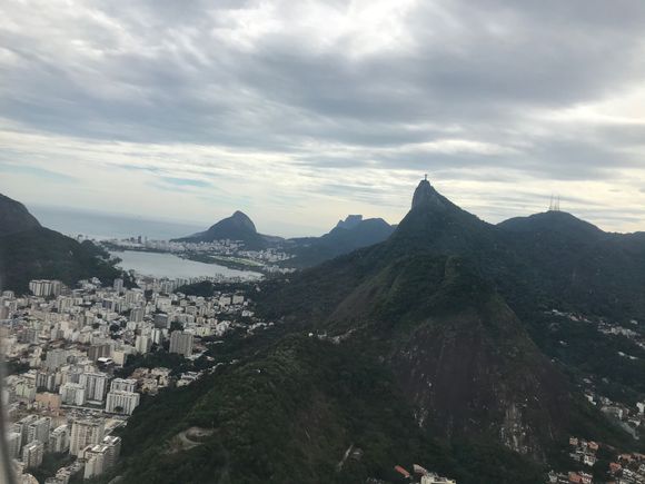 View of Cristo Redentor on approach to Santos-Dumont. 