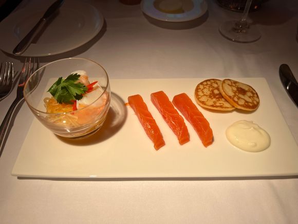 Balik Salmon & Lobster medallions