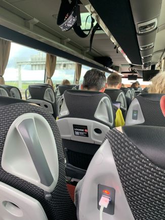 Slovaklines bus from VIE to Bratislava