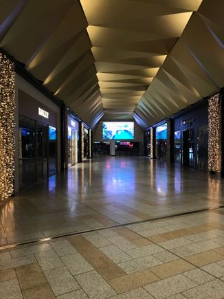 Empty shopping concourse