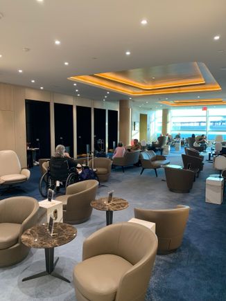 Quiet area next to the spa and showers….