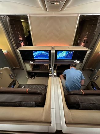 SQ 773 first class cabin.