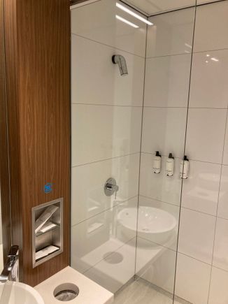Shower stall without curtains