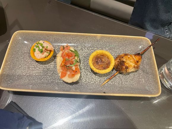 LHR Renaissance lounge appetisers.  