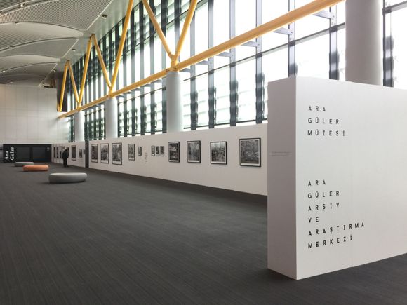 Ara Güter photo exhibition; famous Turkish photographer died in October aged 90