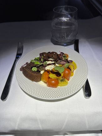 A large amuse bouche. Not bad. 