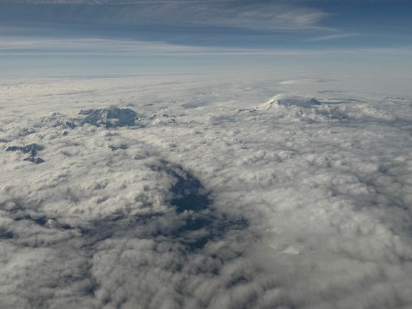 not the usual view of Mt Baker (PD372, YVR-YUL)