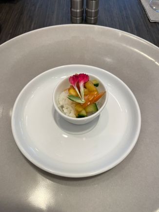 Amuse Bouche: Smoked salmon poke bowl…..it’s okay, not the best 