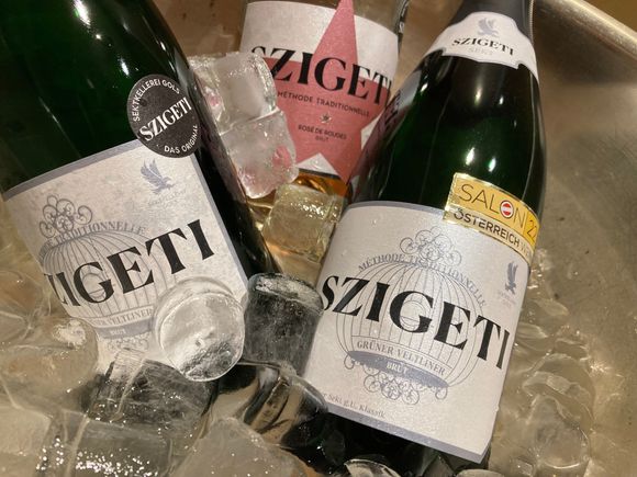Help yourself alcohol for breakfast !