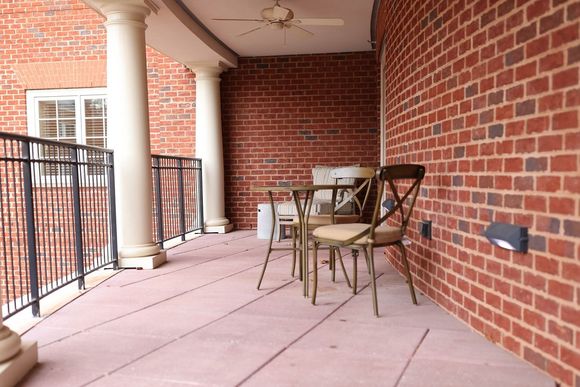King ADA Suite massive balcony