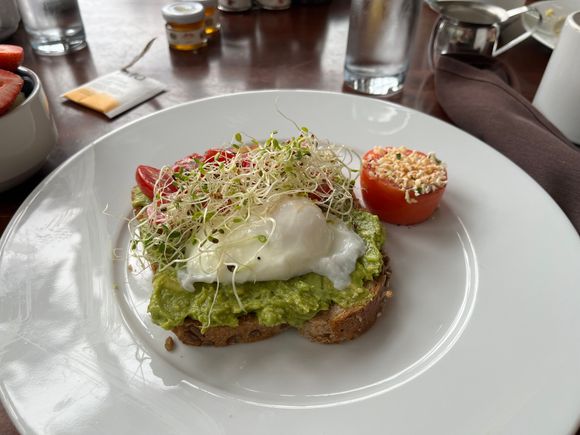 Avocado toast