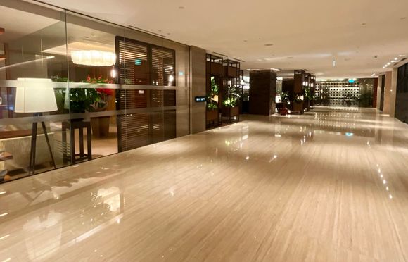 Scotts Lounge and Straits Kitchen at the far end 