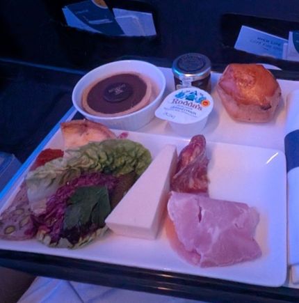 From Speedbird Julie on X, looks like this is the ploughman’s lunch… a dessert and a scone is an awful diet, just stodgy sugary crap