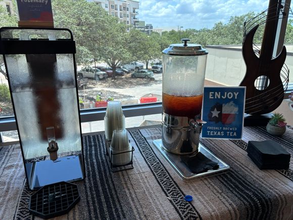 Sweet tea and flavored water in the lobby