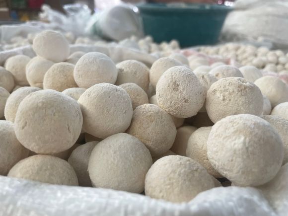 More kurut!