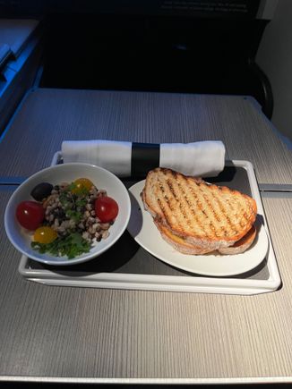 This was one of the better mind flight snacks 9/10. 