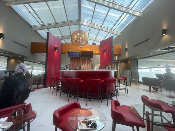 The Primeclass Lounge @ SCL