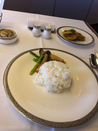 I chose to have the Thai-style chicken meal as an app as I don't eat seafood.