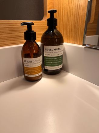 Oleopin toiletries