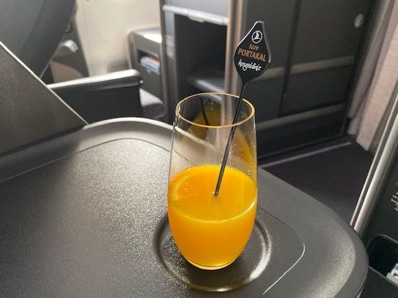 The famous pre-departure drink. I had the orange juice this time and it was fantastic