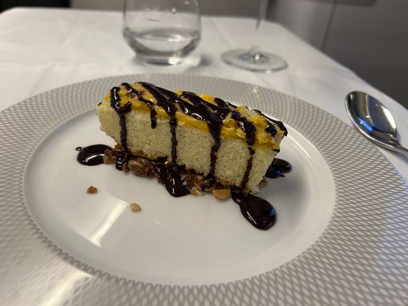 orange sponge cake dessert