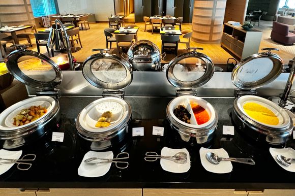 Buffet (Hot meals)
