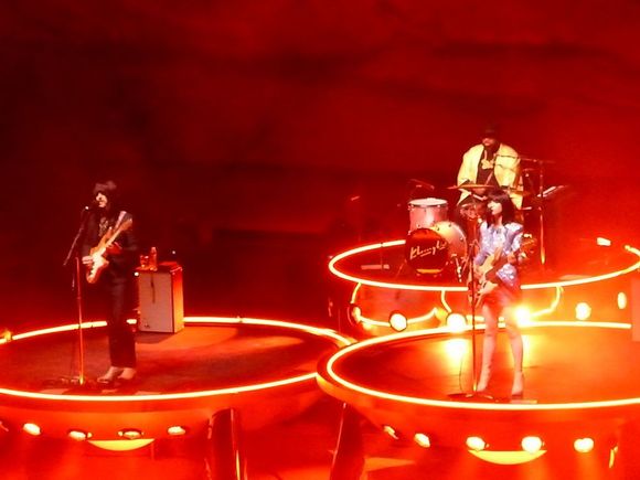 I kinda liked the "lily pad" stage concept