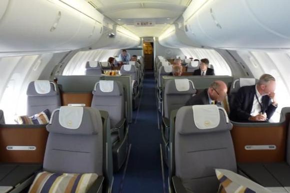 LH 748 Upper Deck
