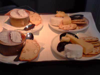 Desert Tray - choice of Ice Cream or Cheese &amp; Crackers