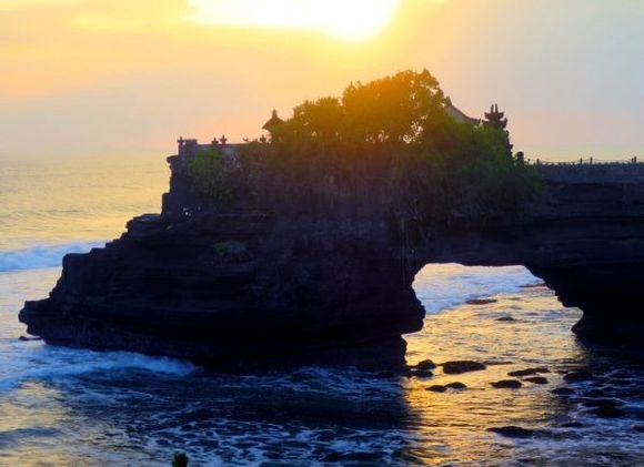 Tanah Lot