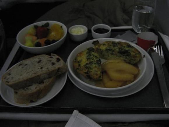 HNL NRT Breakfast