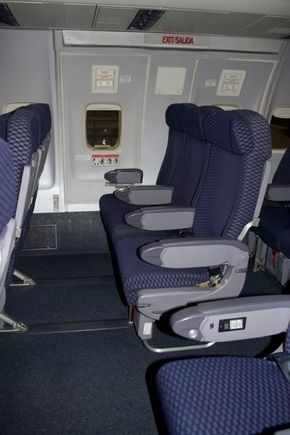Exit Row 12(?) on a 752
