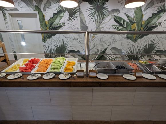 Fruits and smoked salmon