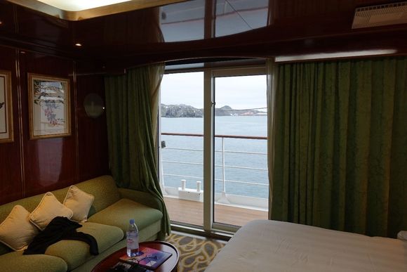 Room picture balcony