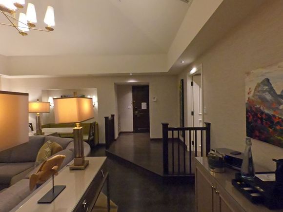 Marquis de Lorne Suite main salon at night
