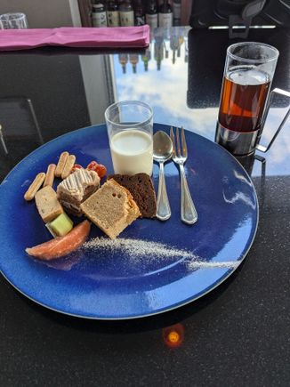 Tea Time (w/Lounge Pass)