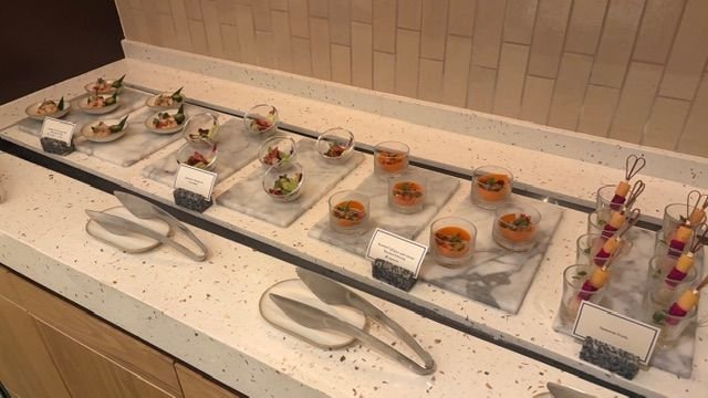 Happy Hour, appetizers (steamed prawn, Japanese octopus, roasted pumpkin)