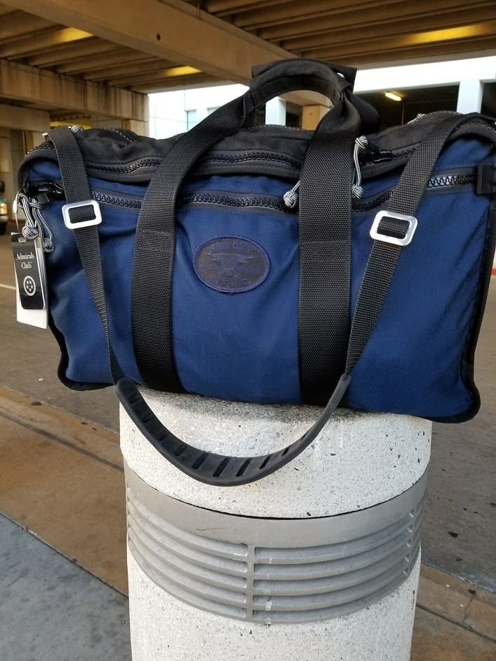 Chase Reeves: Review of the NOMATIC Travel Bag