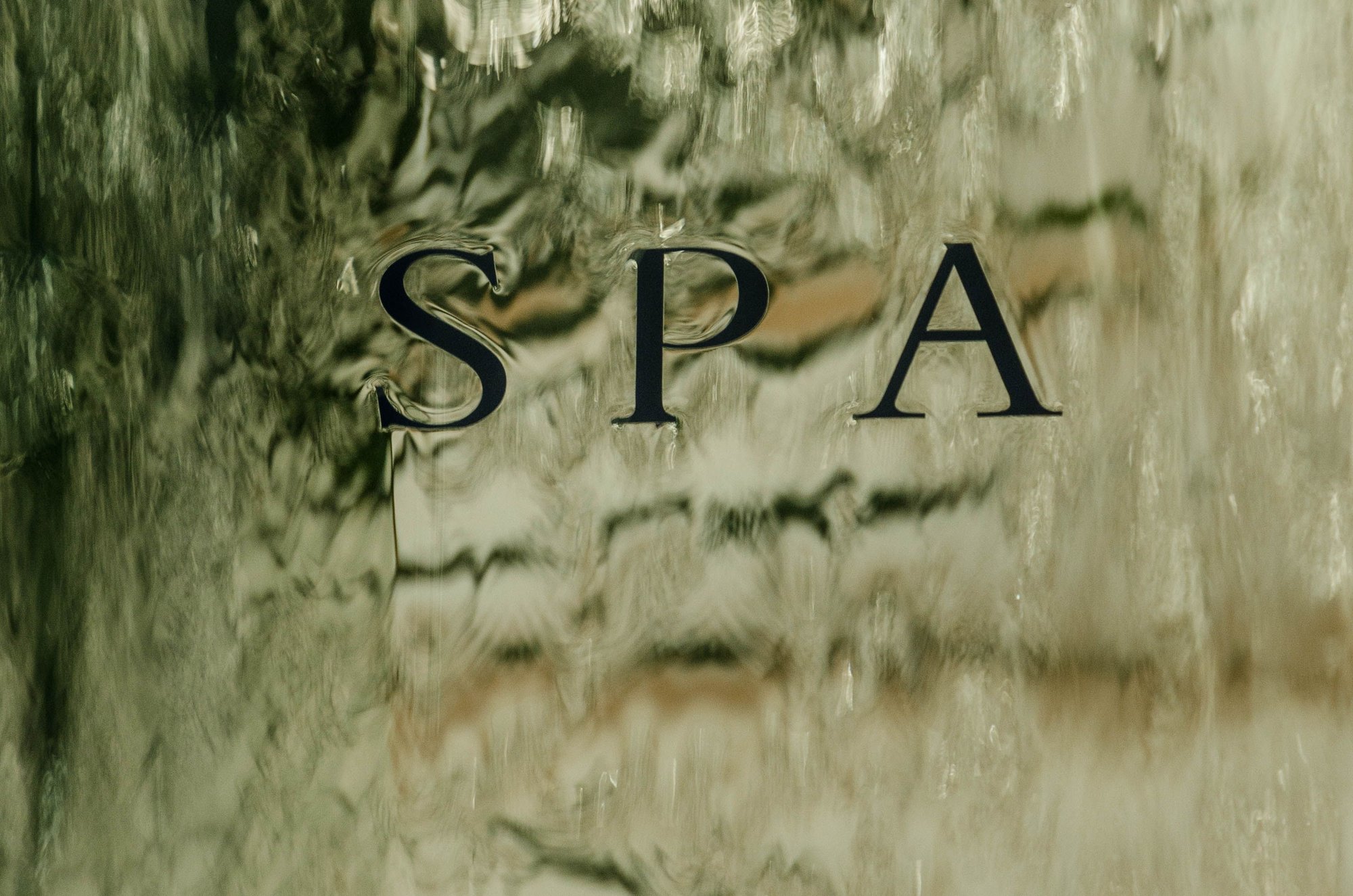 Well show a bit more about the relaxing Capo Caticano spa later on.