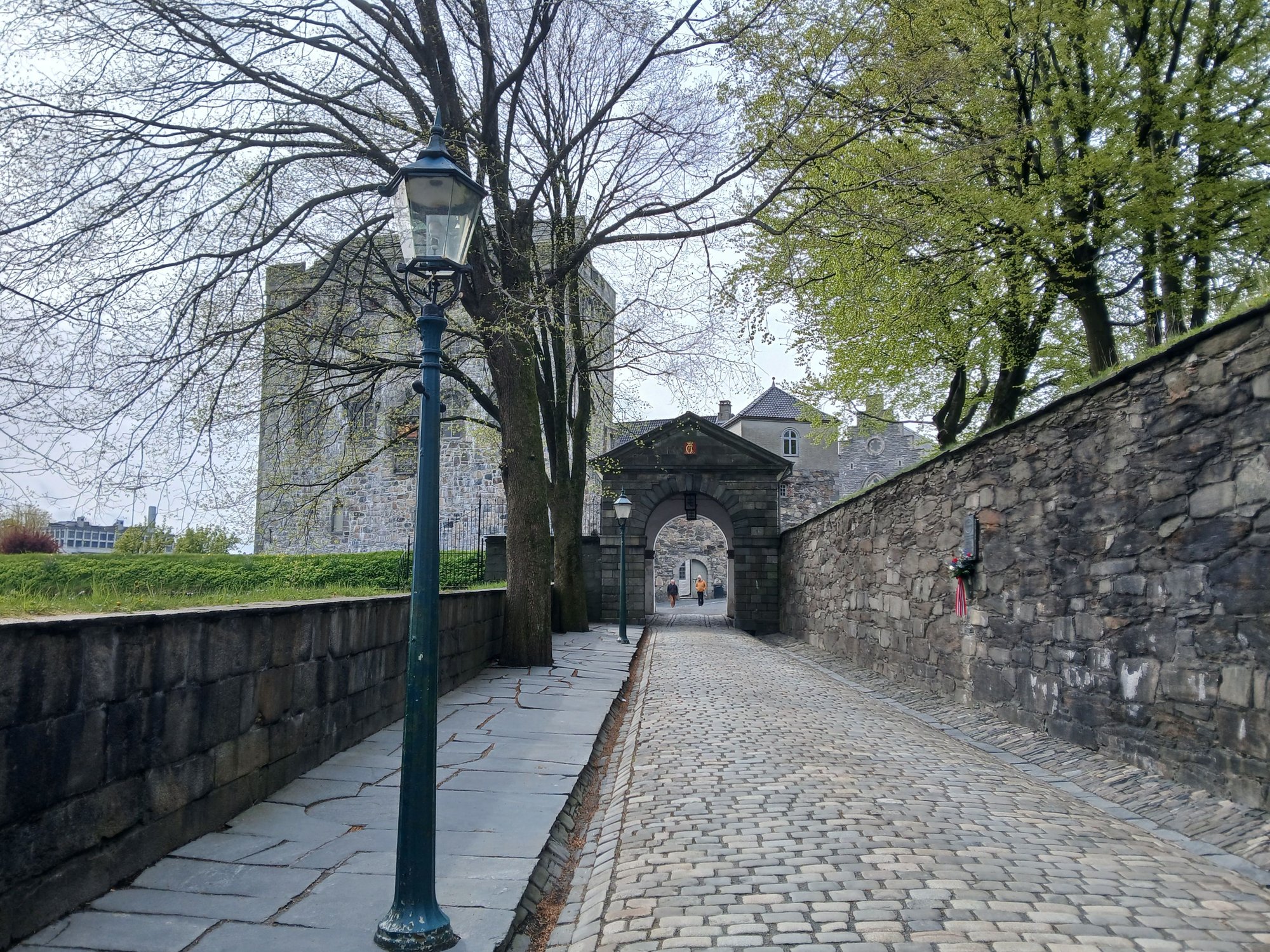 .. and followed them to the Bergen fortress