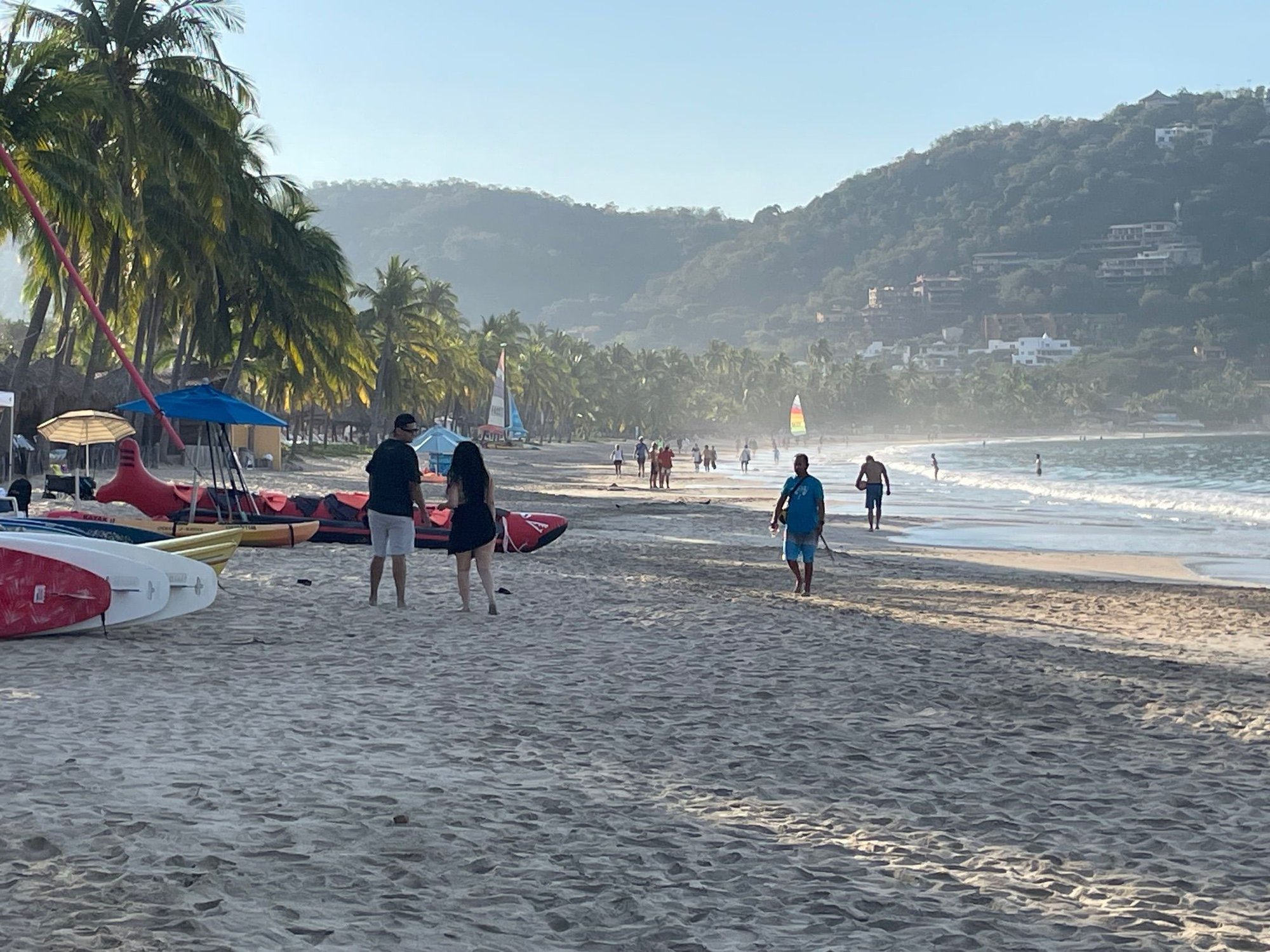 La Ropa beach, still pretty flat, no high-rises